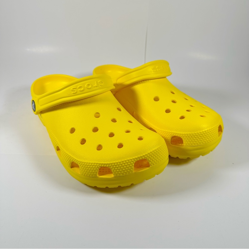 classic crocs